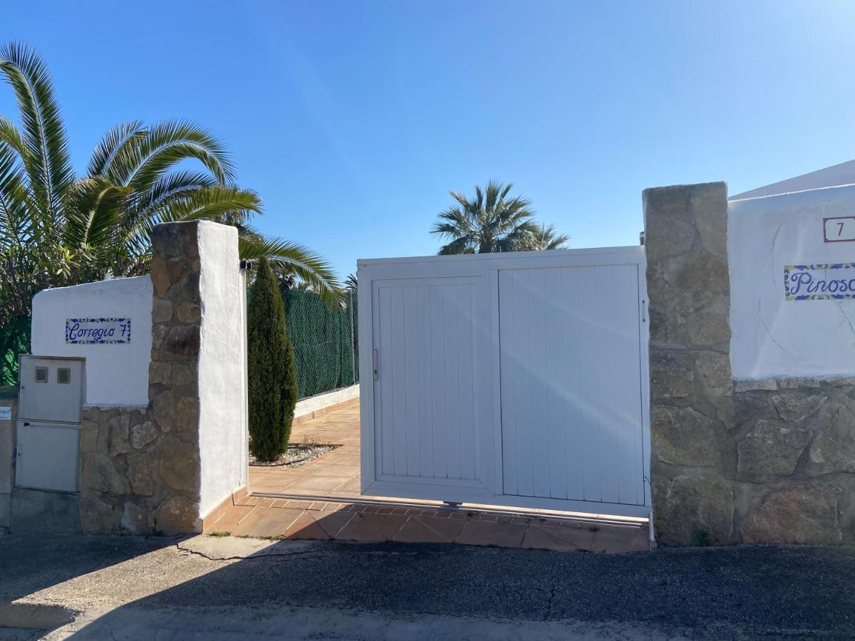 Jávea Esterno foto