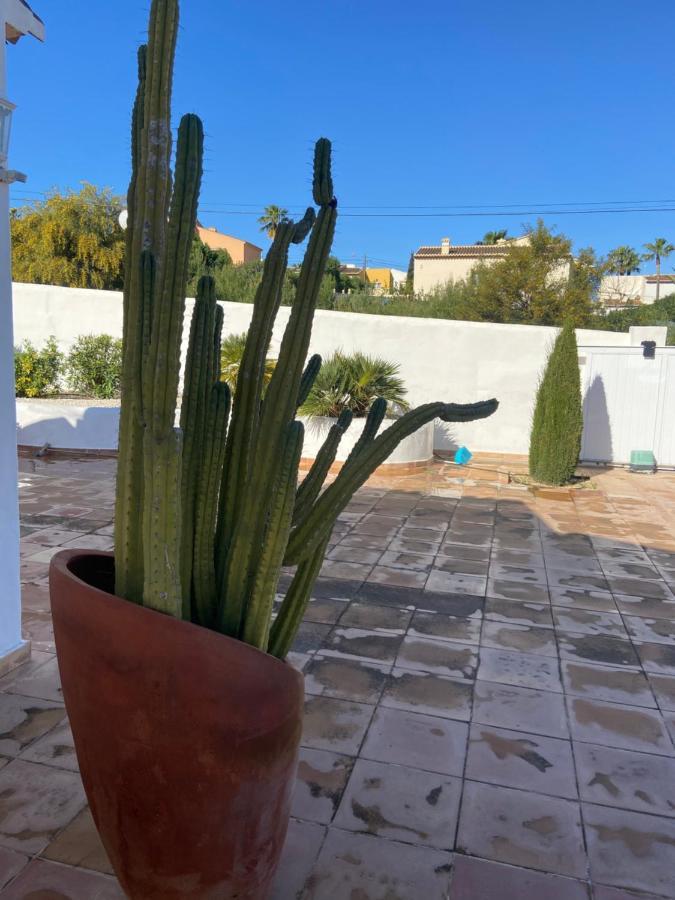 Jávea Esterno foto