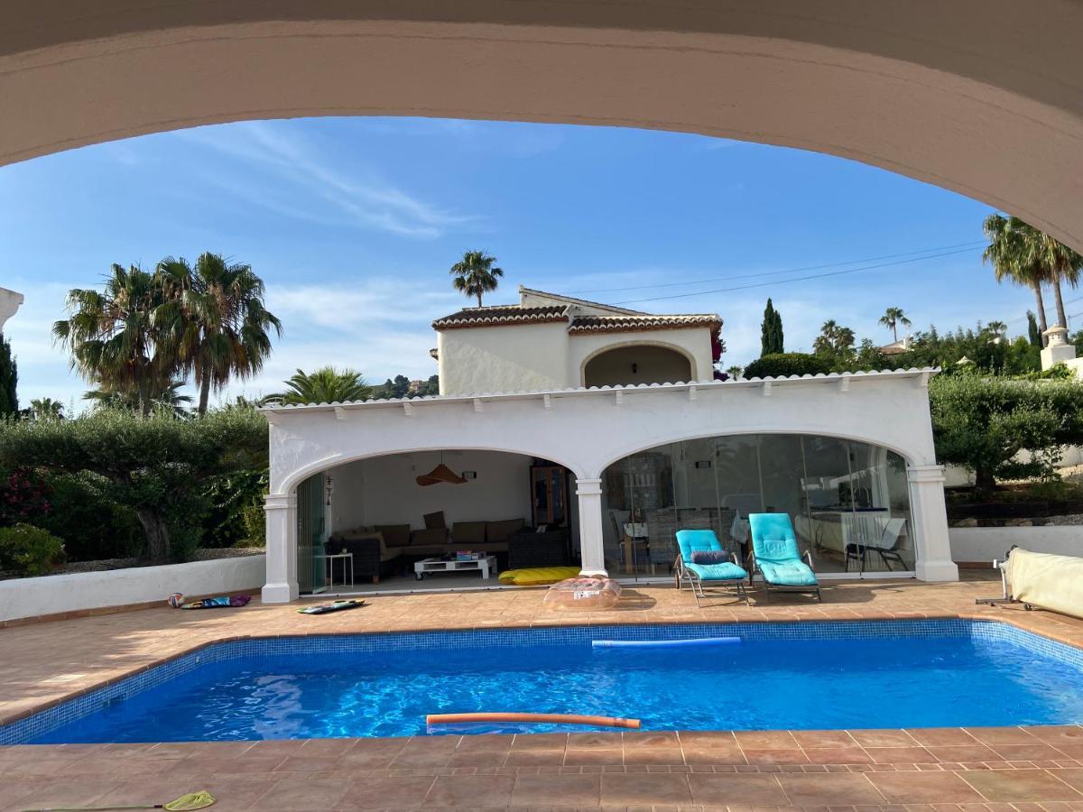 Jávea Esterno foto