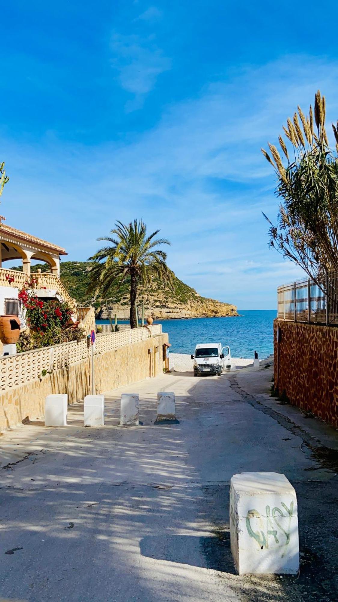 Jávea Esterno foto